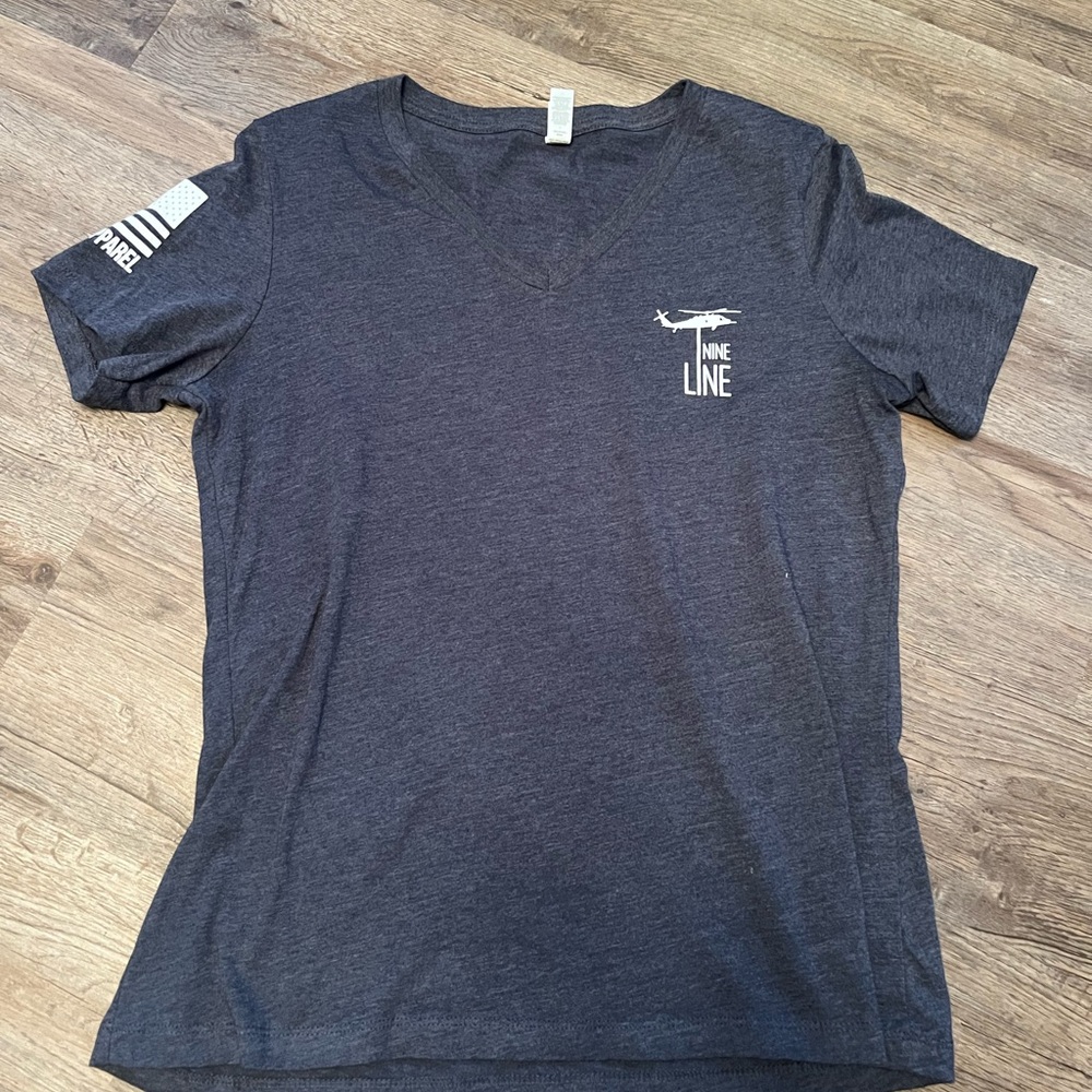 Womens nine line t shirt